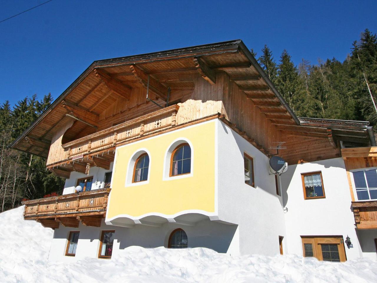 Apartment Zillertalblick By Interhome Hainzenberg Exteriör bild